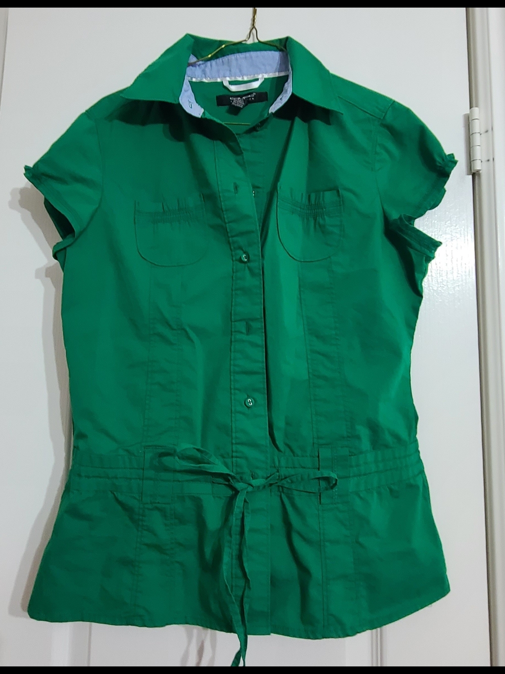 Green Short-Sleeve Tie-Waist Shirt